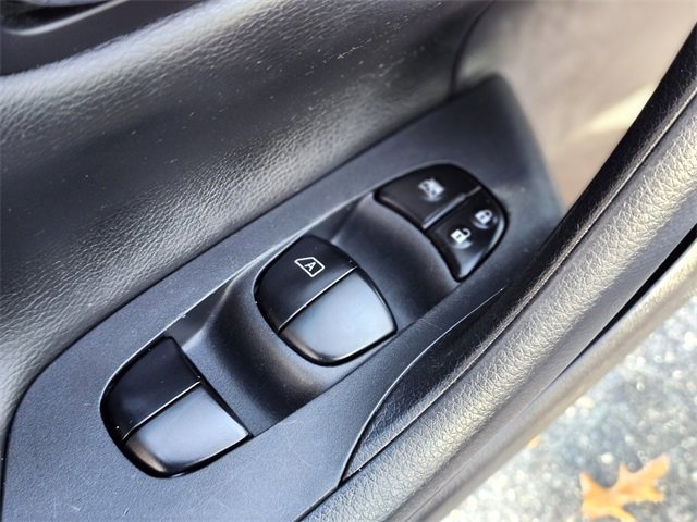 Used 2018 Nissan Altima 2.5 SV image 17