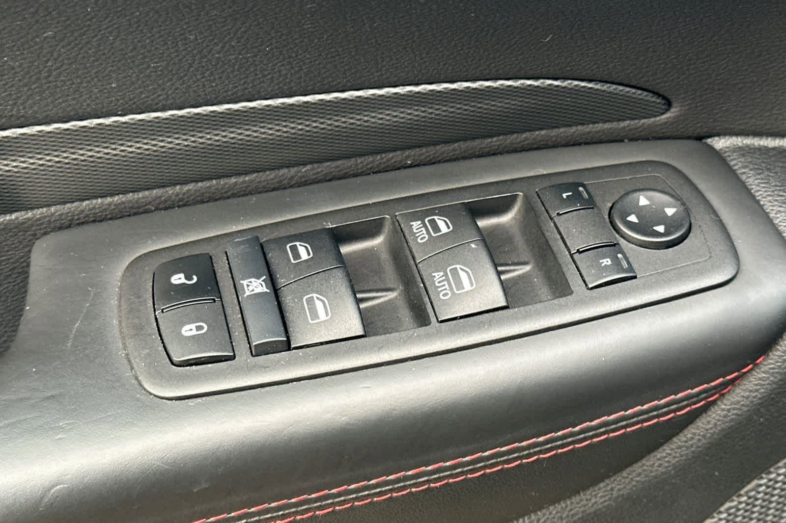 Used 2024 Dodge Durango GT image 13