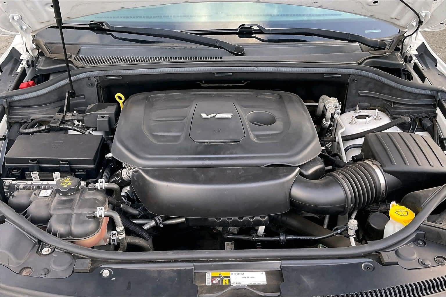 Used 2019 Jeep Grand Cherokee Laredo AWD/4WD image 9