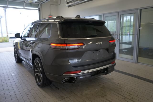 Used 2022 Jeep Grand Cherokee L Overland w/ Luxury Tech Group IV AWD/4WD image 11