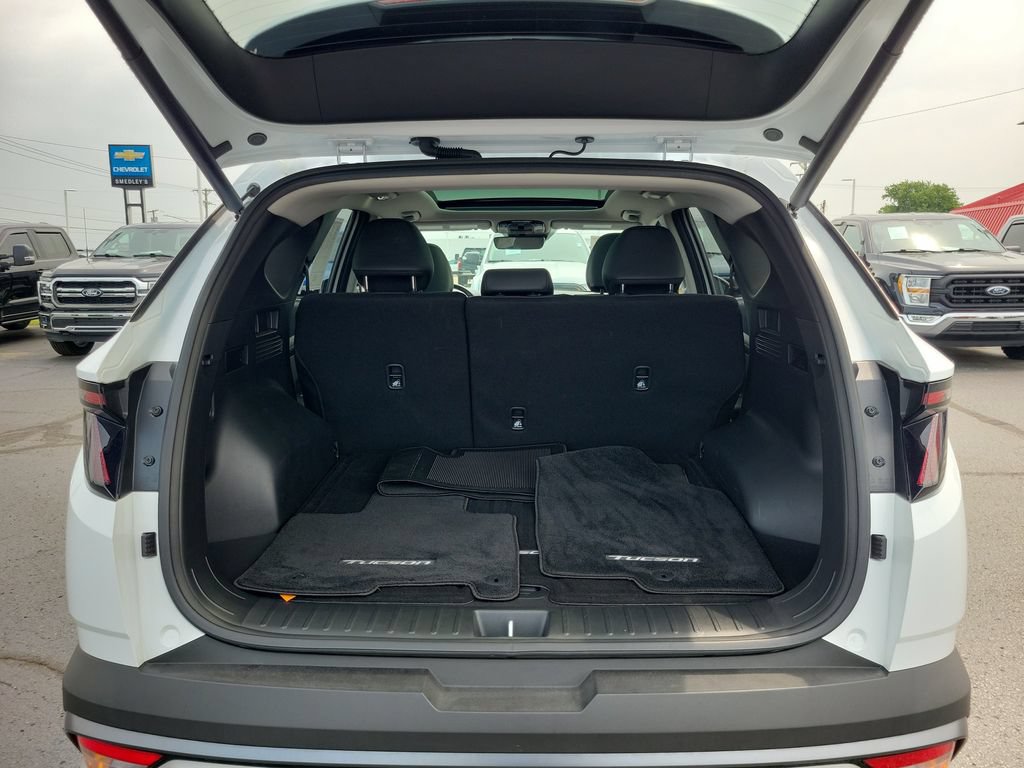 Used 2025 Hyundai Tucson SEL AWD/4WD image 10