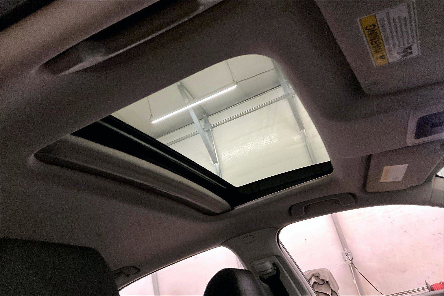 Used 2022 Honda Civic EX image 21