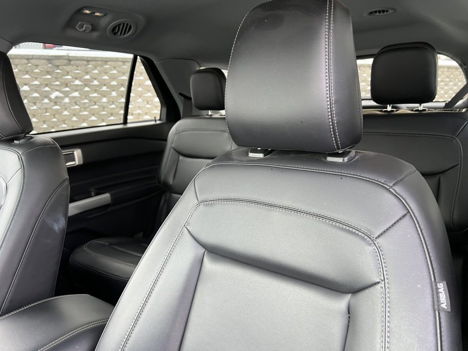 Certified 2023 Ford Explorer XLT w/ Equipment Group 202A image 14