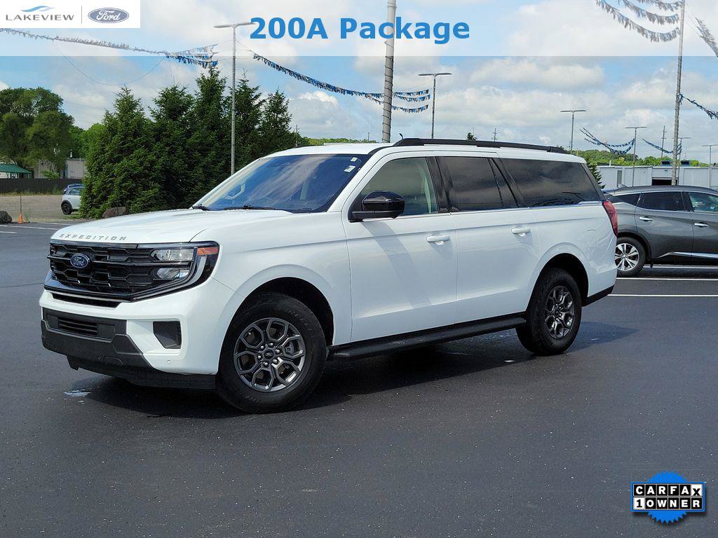 Certified 2025 Ford Expedition Max Active AWD/4WD image 1