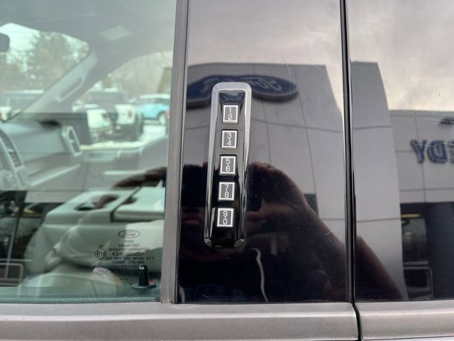Certified 2018 Ford F150 Lariat image 25