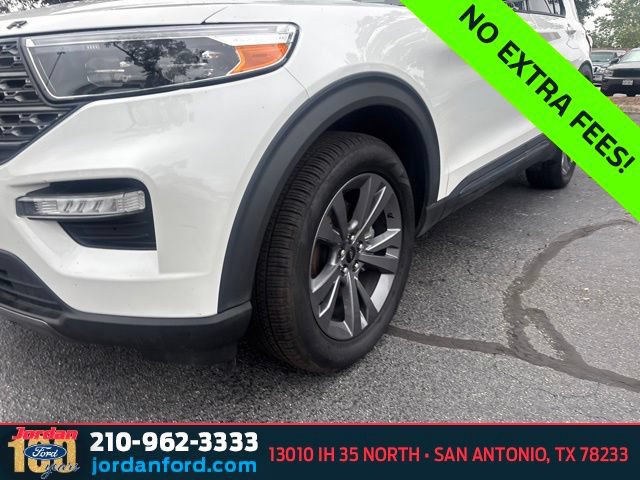 Certified 2023 Ford Explorer XLT w/ Equipment Group 202A RWD image 4
