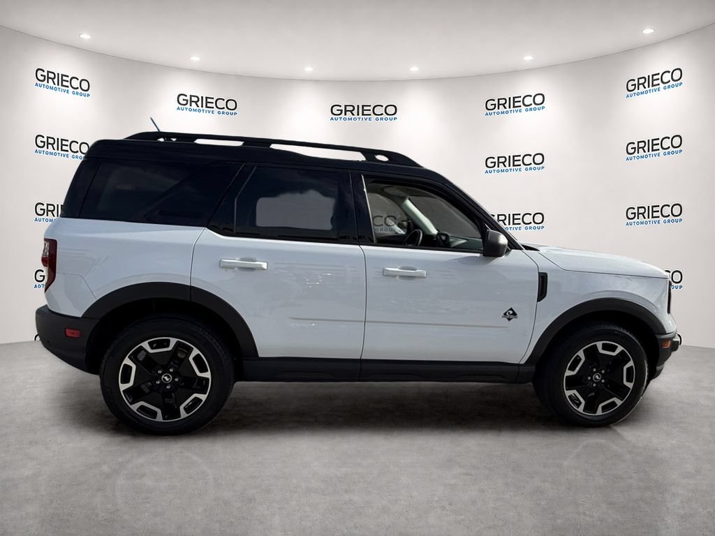Certified 2022 Ford Bronco Sport Outer Banks AWD/4WD image 8