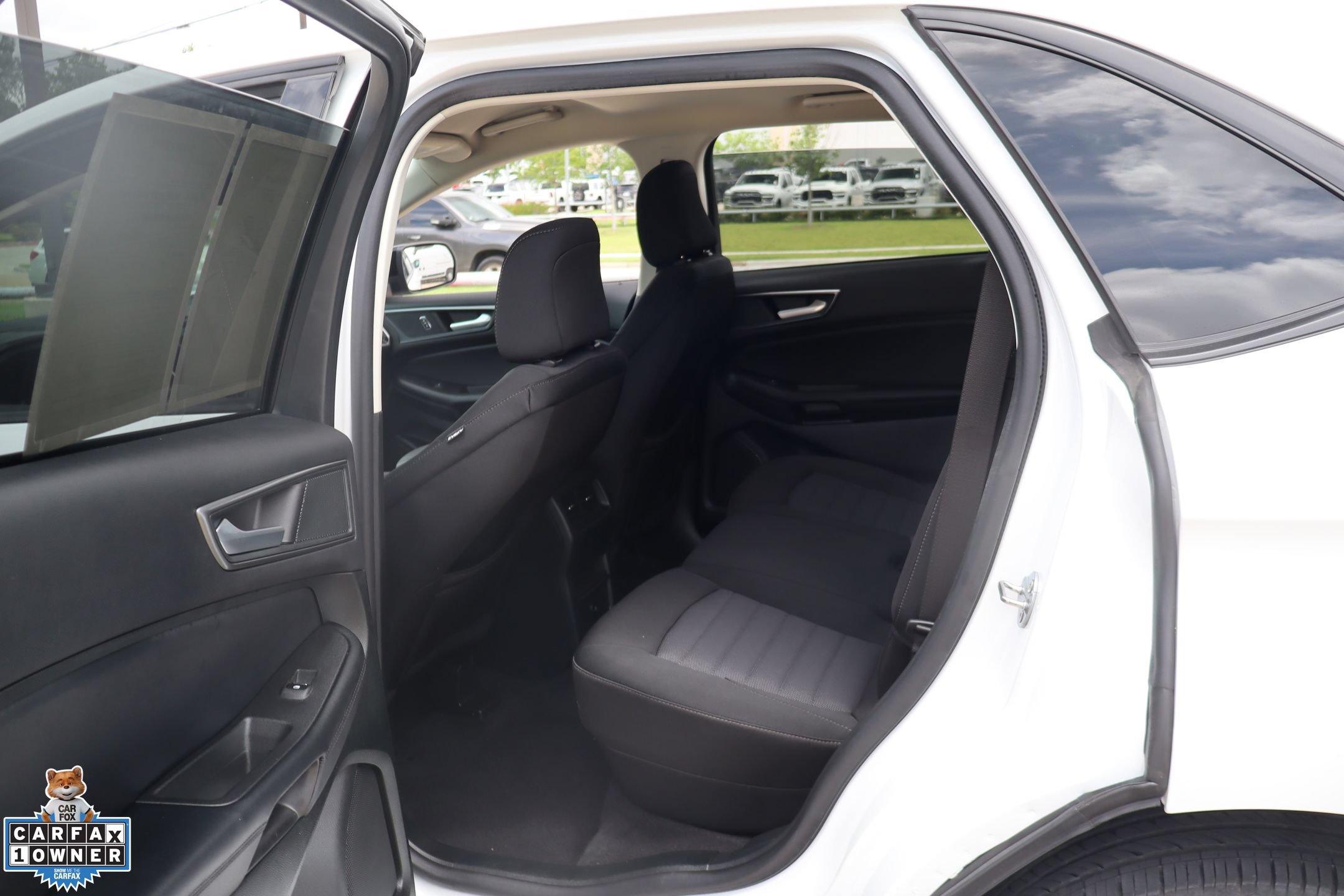Certified 2024 Ford Edge SE w/ Black Appearance Package AWD/4WD image 24