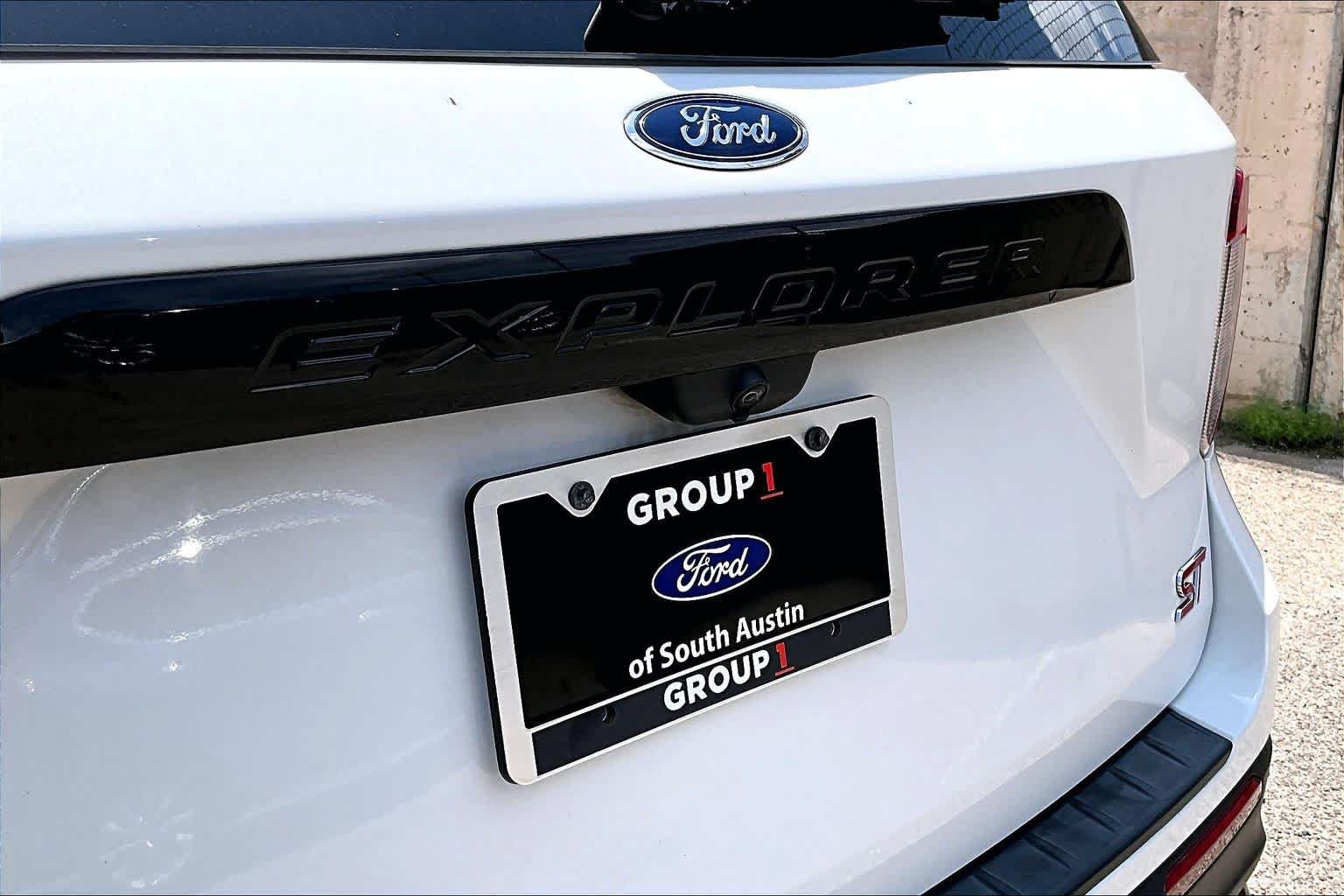 Certified 2021 Ford Explorer ST w/ Equipment Group 401A AWD/4WD image 10