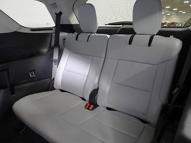 Certified 2025 Ford Explorer Platinum w/ Ultimate Package image 12