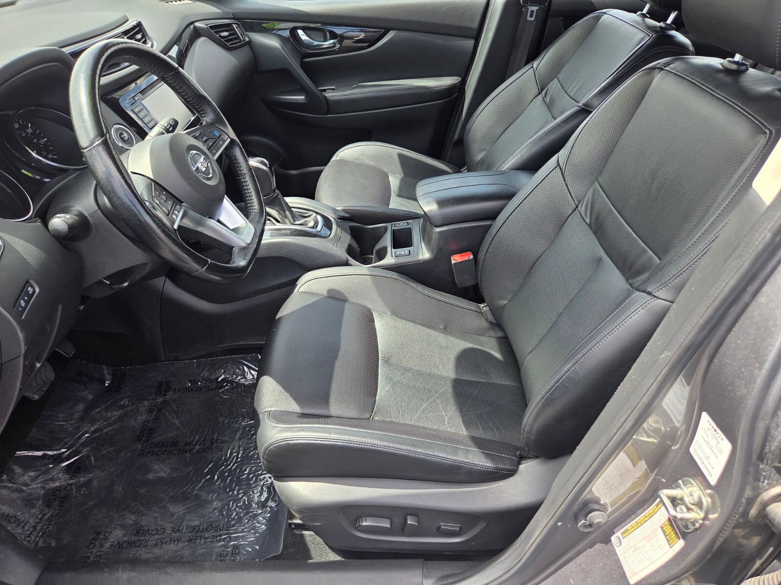 Used 2022 Nissan Rogue Sport SL AWD/4WD image 10