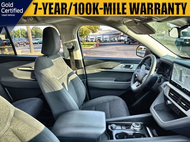 Certified 2025 Ford Explorer Active RWD image 18