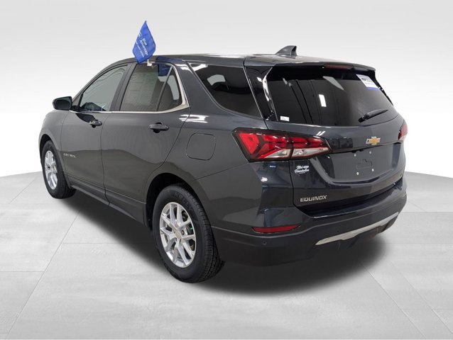 Used 2022 Chevrolet Equinox LT image 3