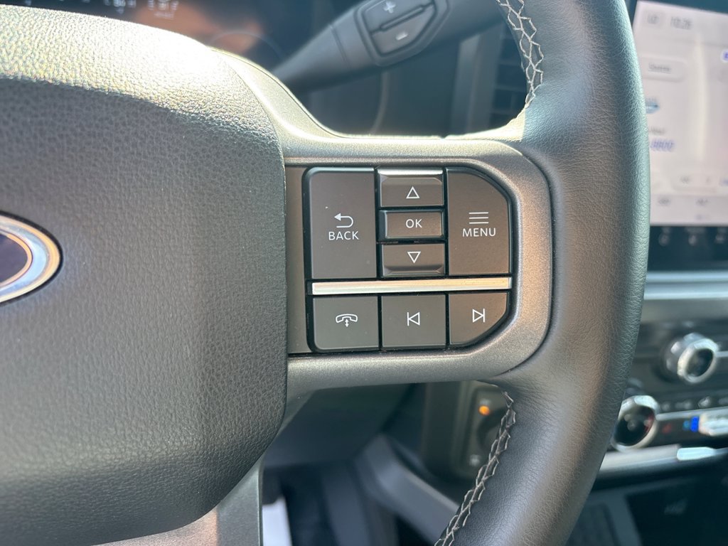 Certified 2025 Ford F350 Lariat w/ Lariat Ultimate Package AWD/4WD image 31