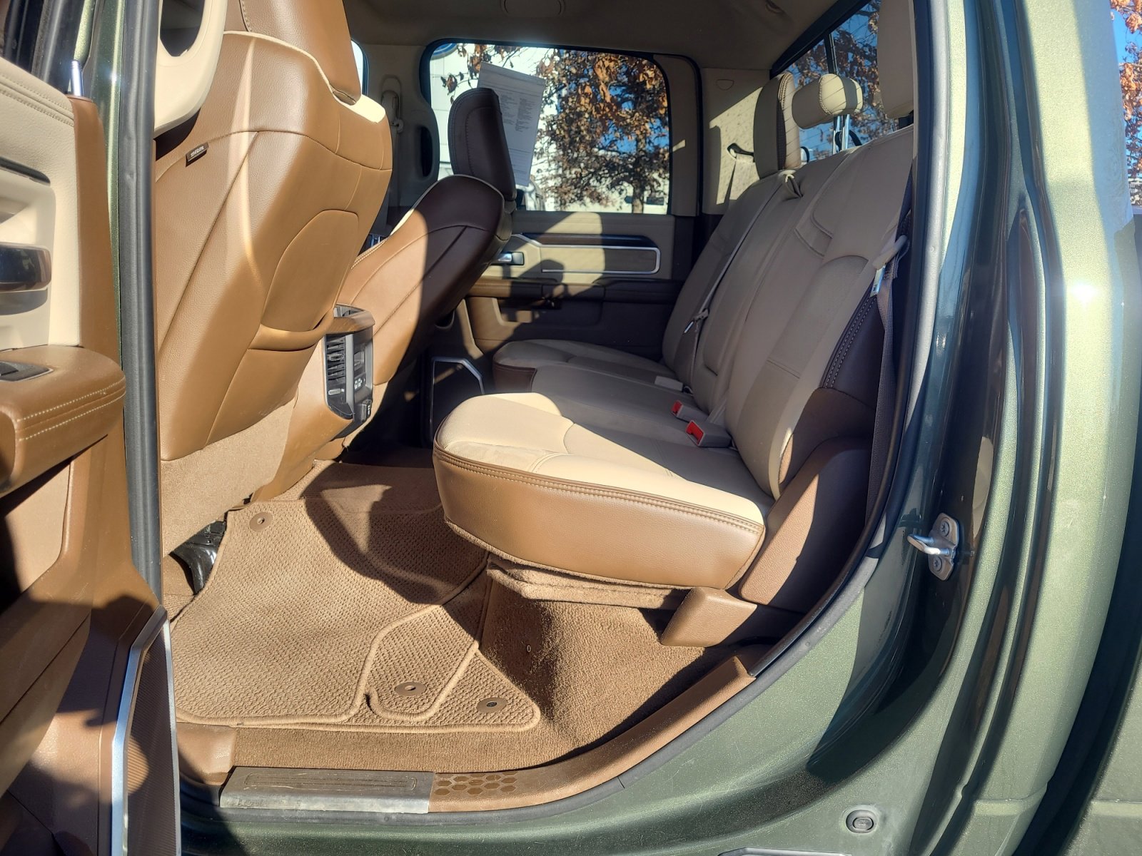 Used 2022 RAM 2500 Laramie image 17