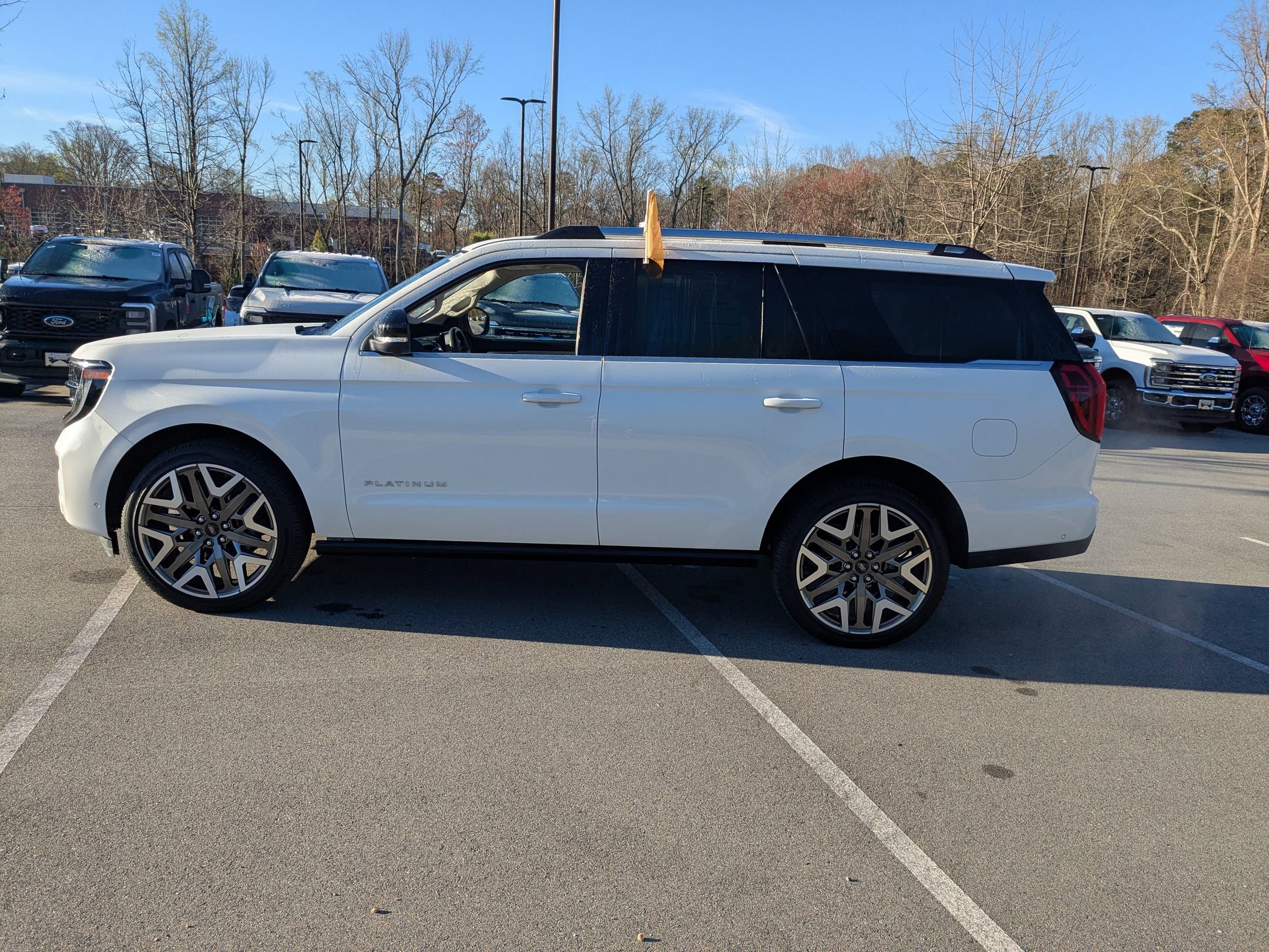 Certified 2025 Ford Expedition Platinum w/ Platinum Ultimate Package image 2