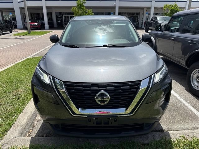 Used 2021 Nissan Rogue S FWD image 2
