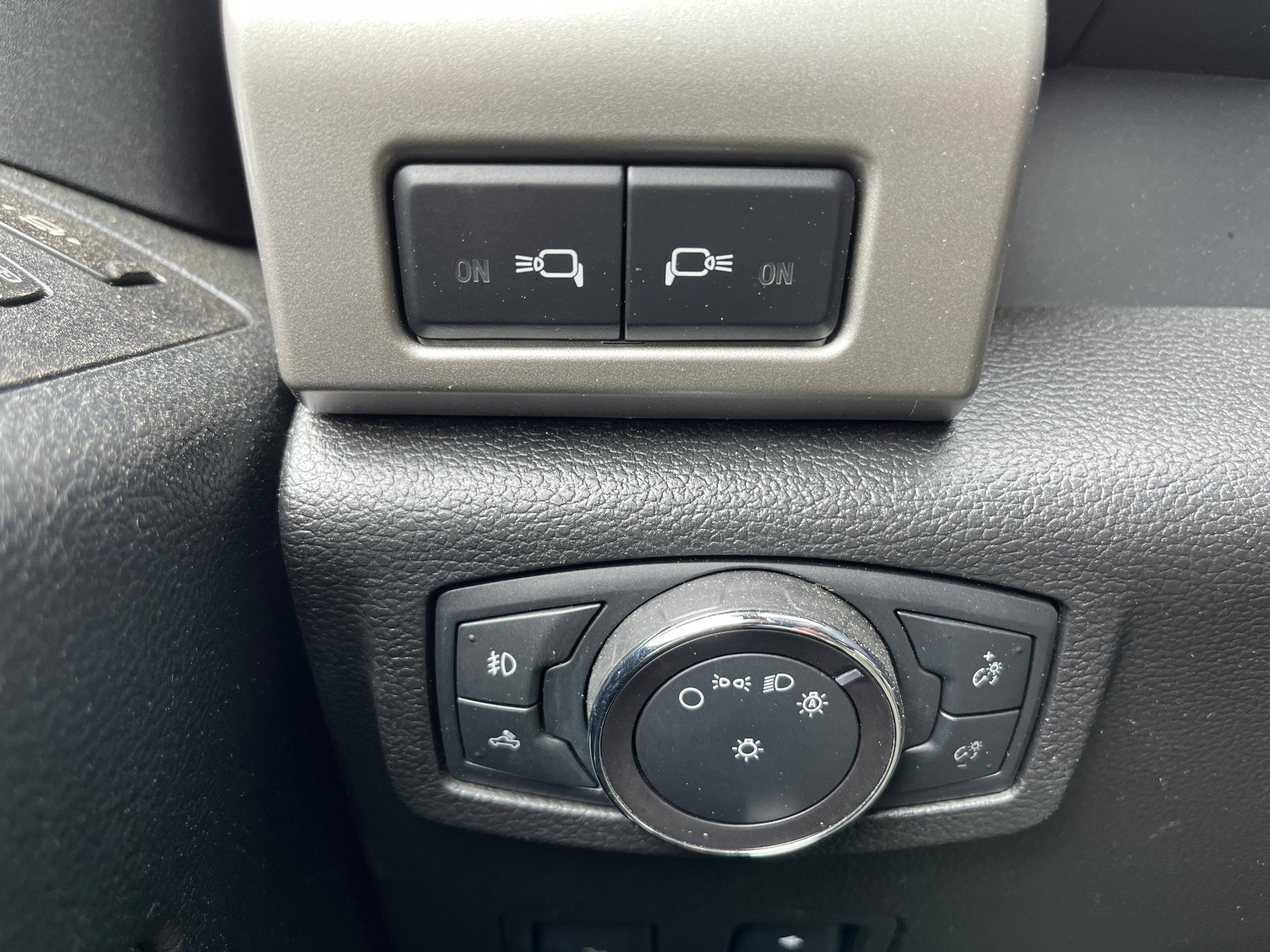 Certified 2018 Ford F250 Lariat w/ Lariat Ultimate Package AWD/4WD image 21