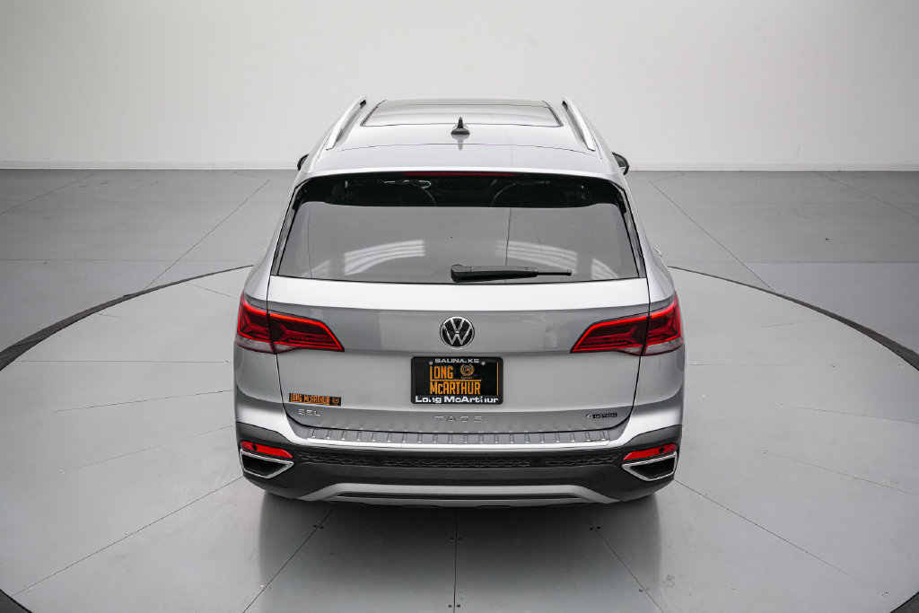 Used 2023 Volkswagen Taos SEL AWD/4WD image 5