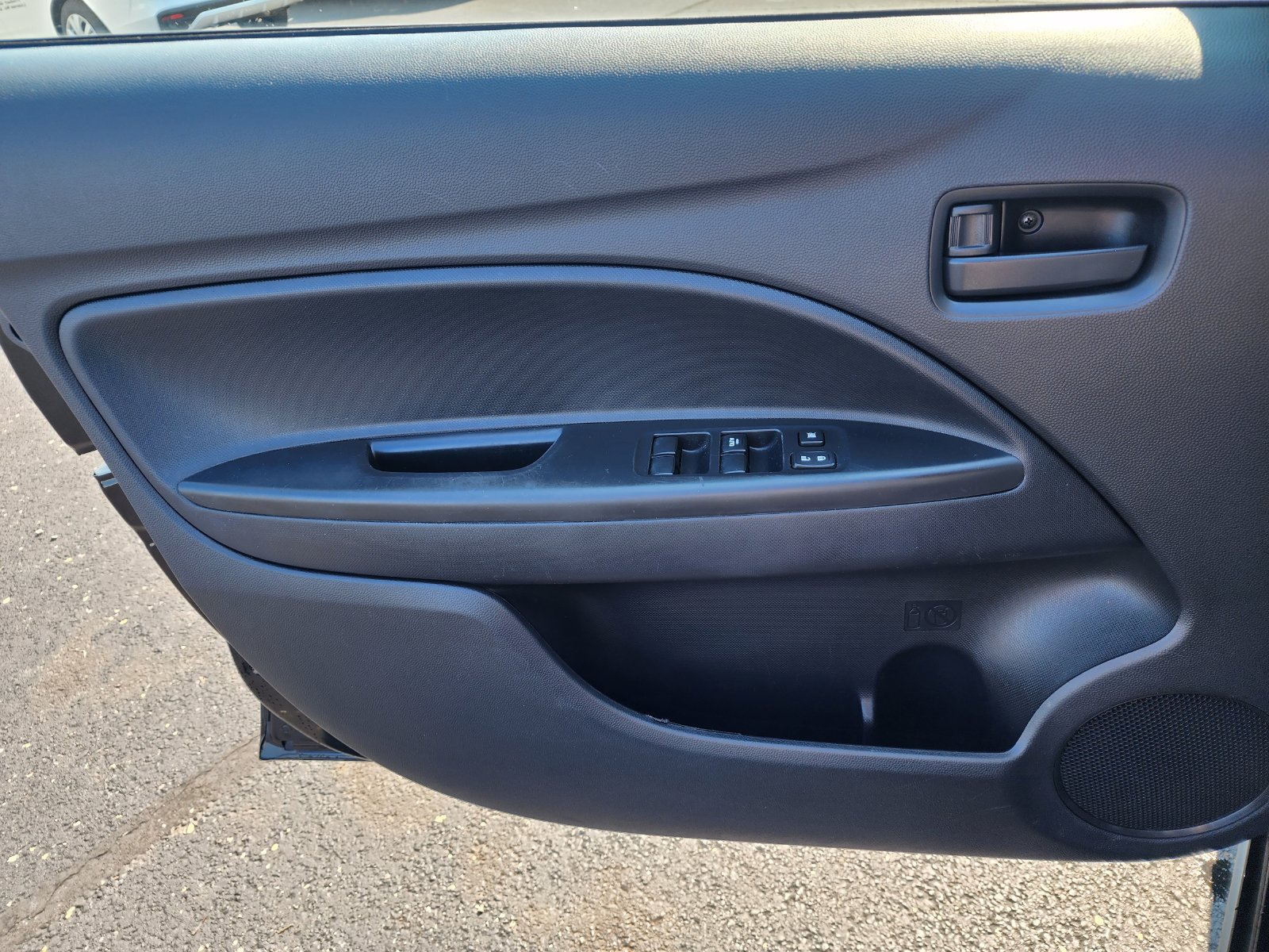 Used 2024 Mitsubishi Mirage ES FWD image 22