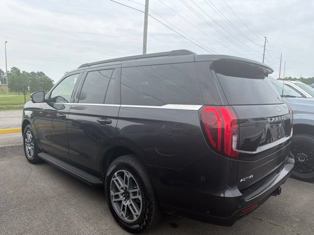 Certified 2025 Ford Expedition Active AWD/4WD image 12