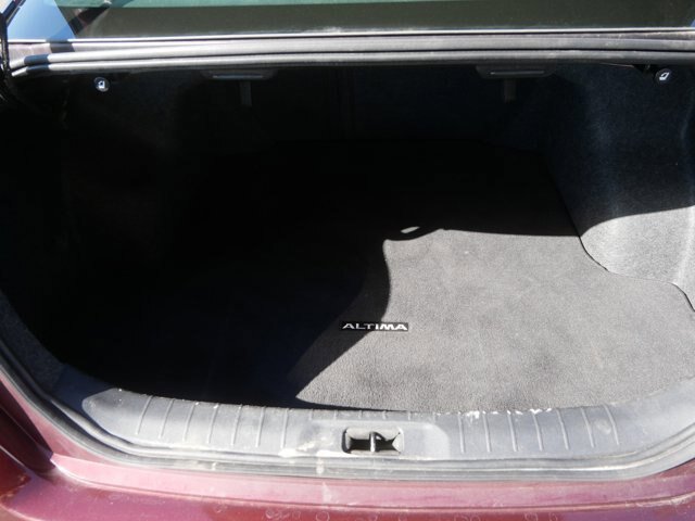 Used 2023 Nissan Altima 2.5 SV FWD image 10