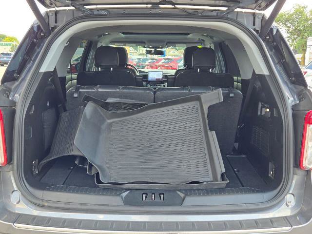 Certified 2021 Ford Explorer Limited w/ Equipment Group 301A image 16