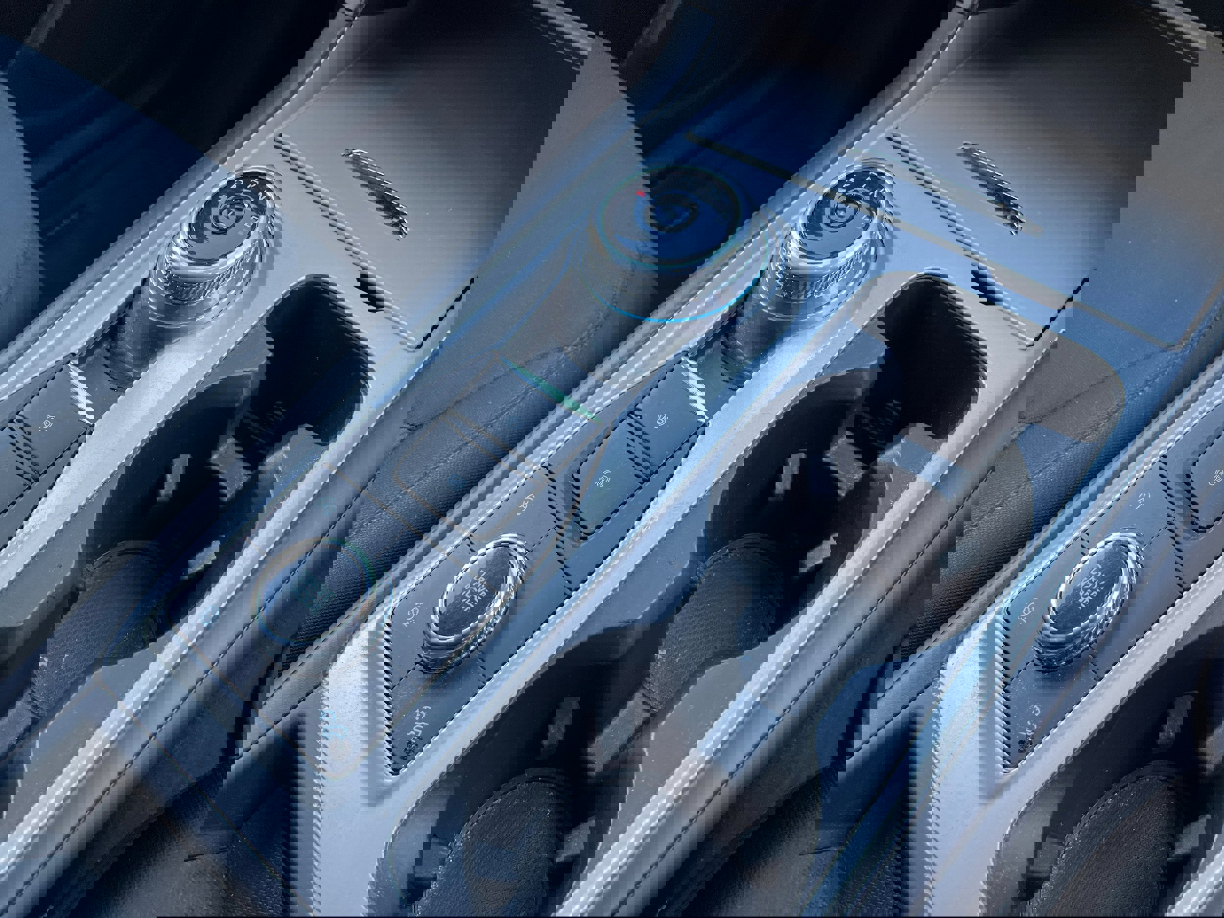 Certified 2023 Ford Explorer XLT w/ Class IV Trailer Tow Package image 17