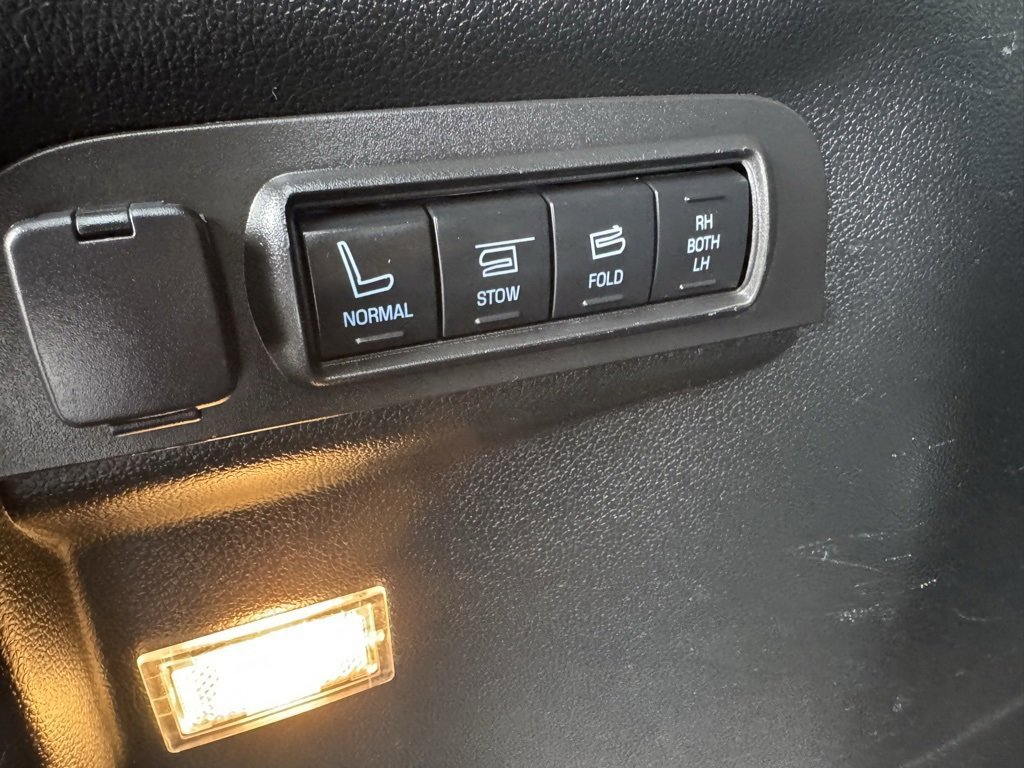 Certified 2018 Ford Explorer Limited w/ Equipment Group 301A image 51