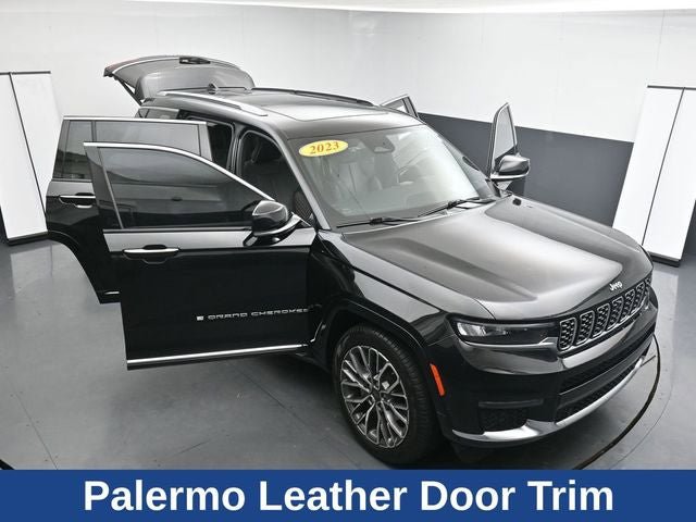 Used 2023 Jeep Grand Cherokee L Summit AWD/4WD image 36