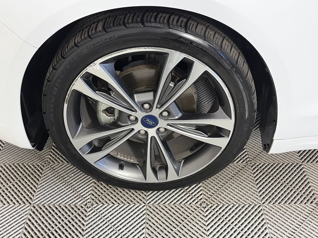 Certified 2020 Ford Fusion Titanium FWD image 8