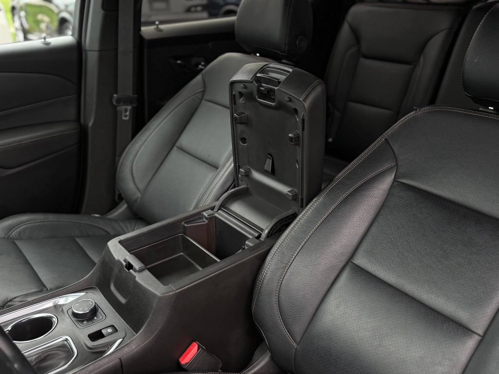 Used 2023 Chevrolet Traverse LT AWD/4WD image 26