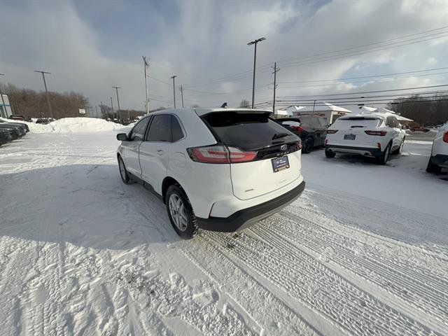 Certified 2023 Ford Edge SEL w/ Convenience Package image 3