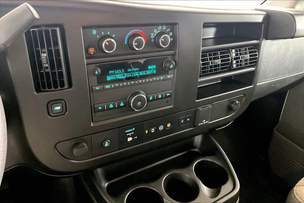 Used 2023 Chevrolet Express 3500 LT w/ LT Preferred Equipment Group RWD image 23