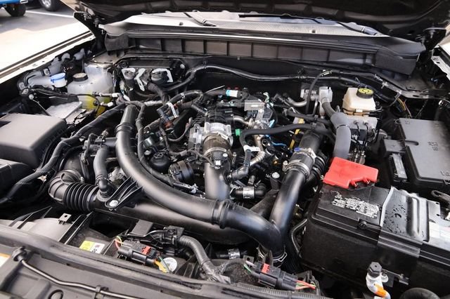 Certified 2024 Ford Bronco Wildtrak AWD/4WD image 30