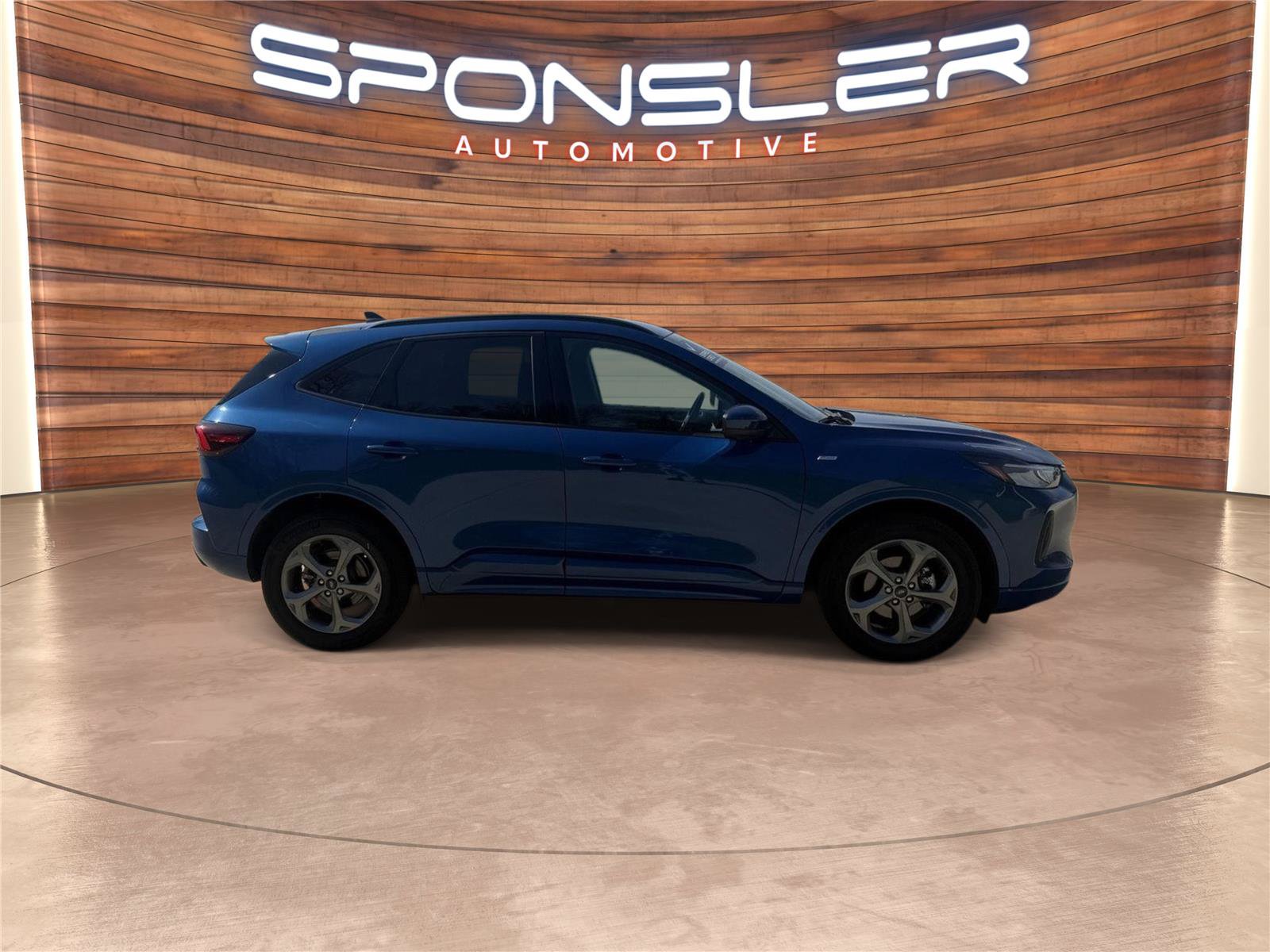 Certified 2023 Ford Escape ST-Line Select w/ Tech Pack #2 AWD/4WD image 8