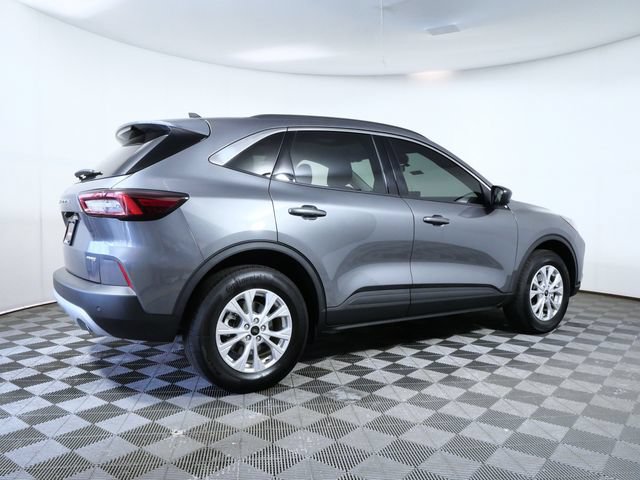 Certified 2024 Ford Escape Active w/ Tech Pack #1 AWD/4WD image 6
