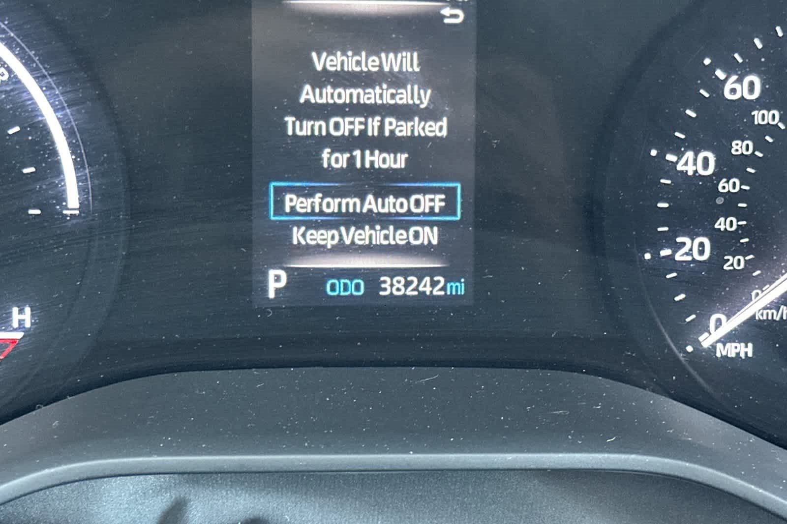 Used 2024 Toyota Sienna LE w/ LE Plus Package image 27