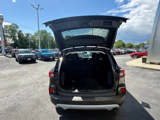Certified 2023 Ford Escape Active w/ Tech Pack #2 AWD/4WD image 6