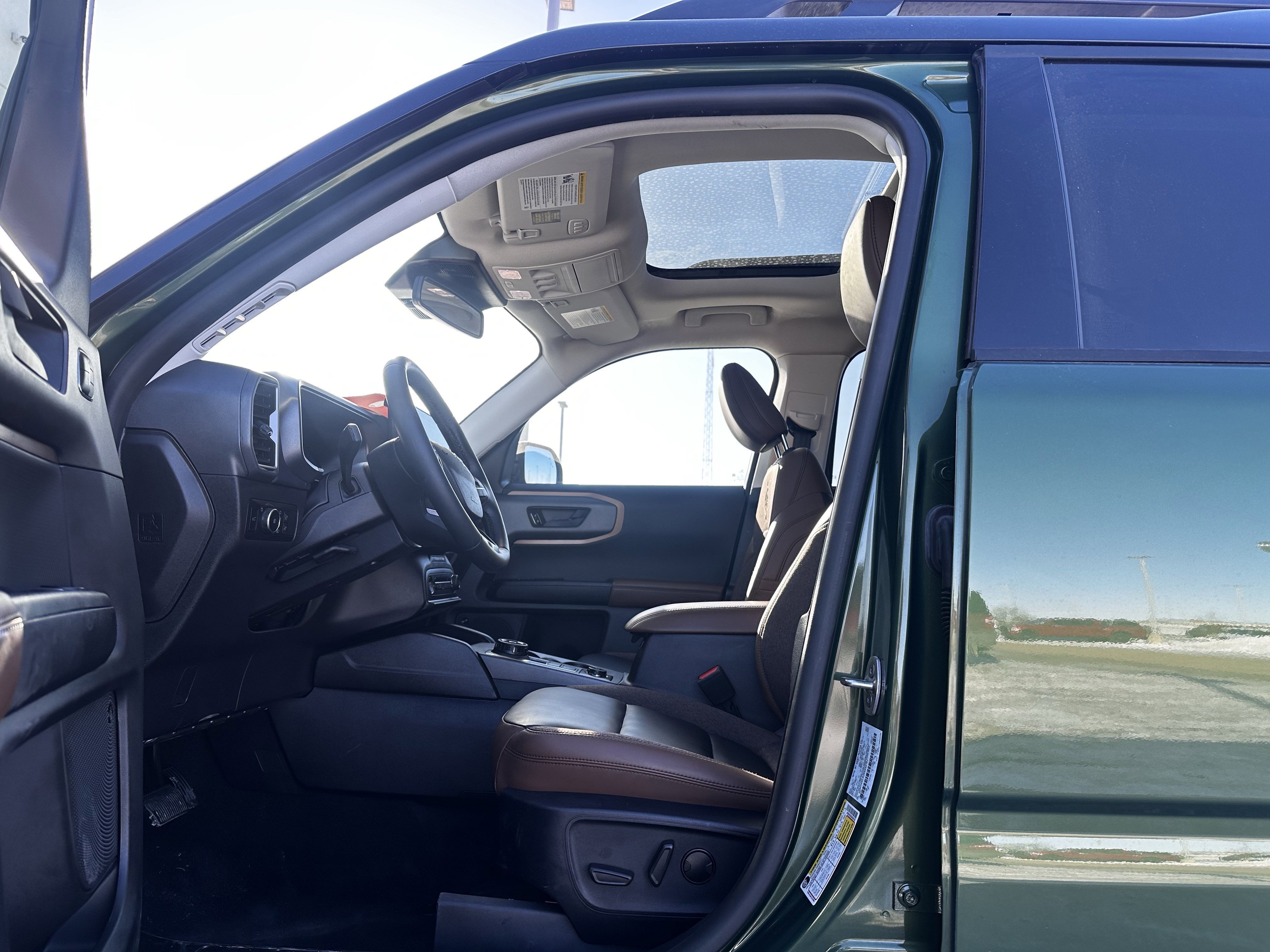 Certified 2025 Ford Bronco Sport Outer Banks w/ Outer Banks Tech Package+ image 7