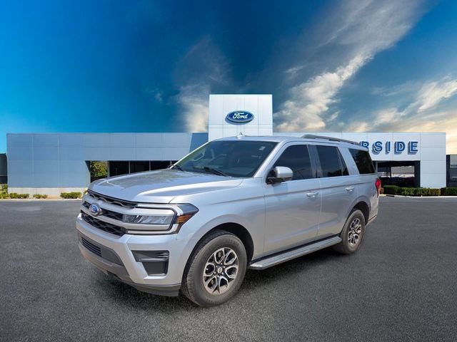 Certified 2022 Ford Expedition XLT AWD/4WD image 3
