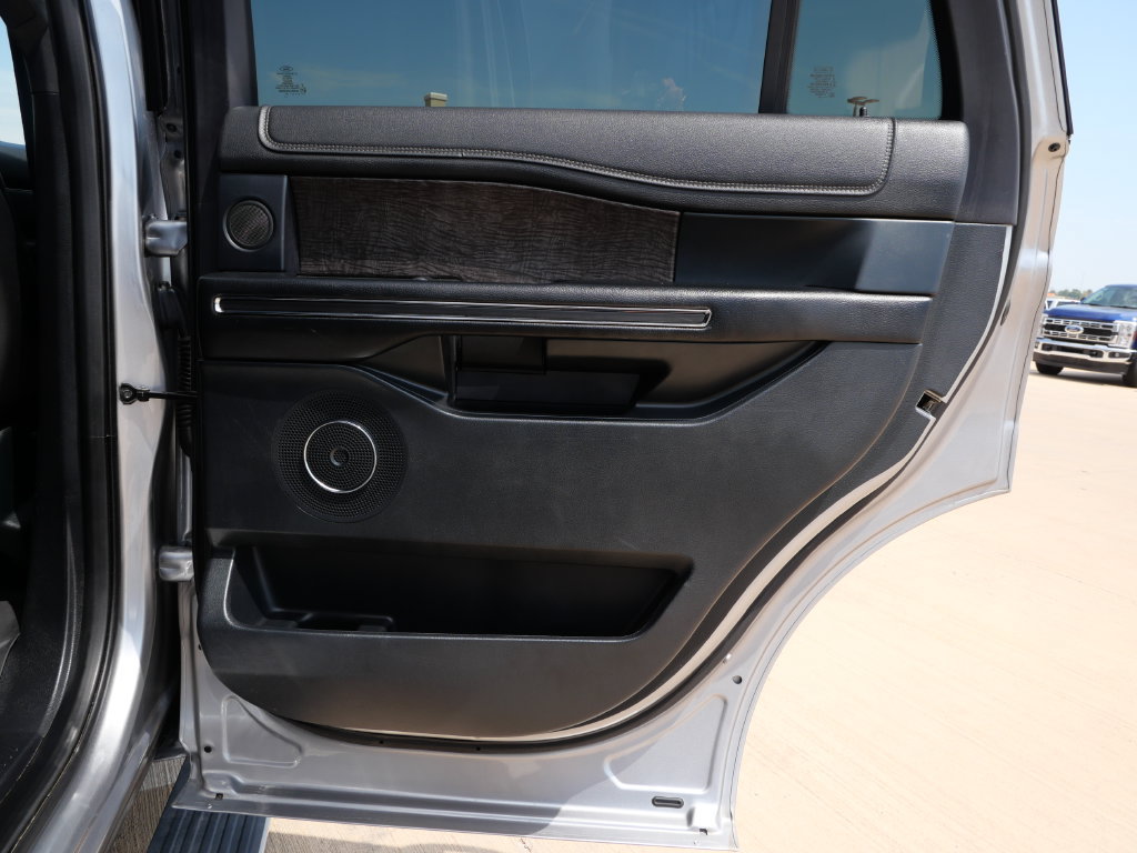 Certified 2021 Ford Expedition Limited AWD/4WD image 11