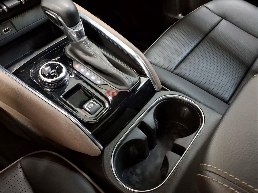 Used 2023 GMC Canyon Denali AWD/4WD image 14