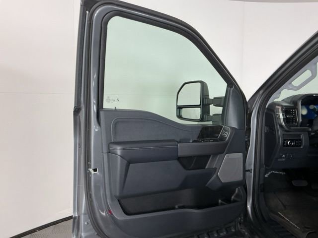 Certified 2025 Ford F450 Lariat w/ FX4 Off-Road Package AWD/4WD image 14
