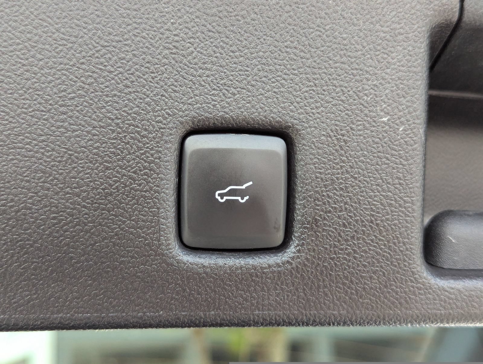 Certified 2025 Ford Escape Active FWD image 15