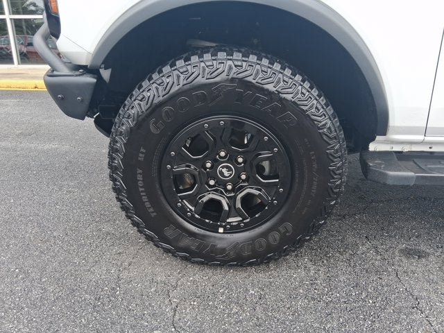 Certified 2024 Ford Bronco Wildtrak AWD/4WD image 9