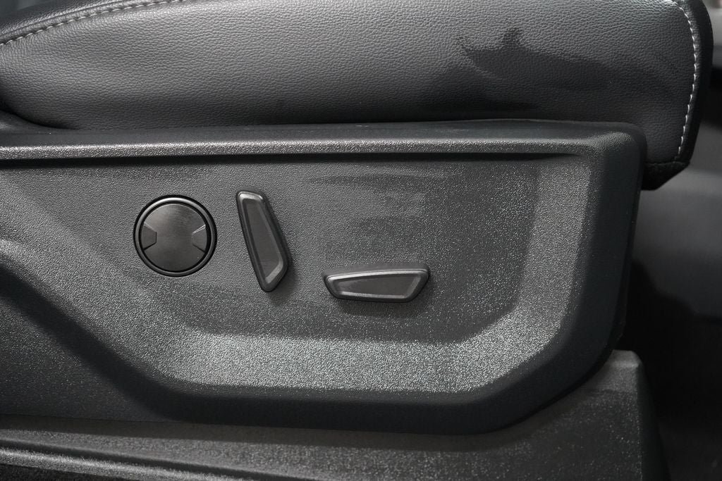 Certified 2025 Ford F150 Lariat AWD/4WD image 35