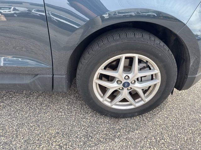 Certified 2022 Ford Edge SEL w/ Convenience Package image 14