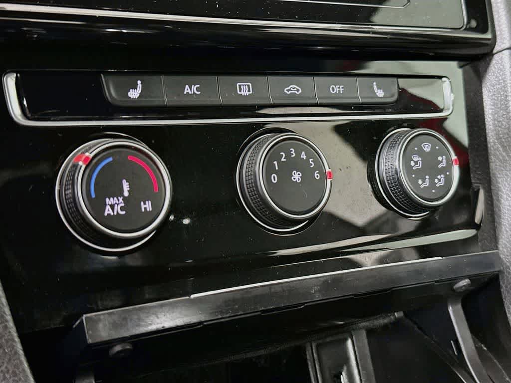 Used 2019 Volkswagen GTI 4-Door FWD image 18