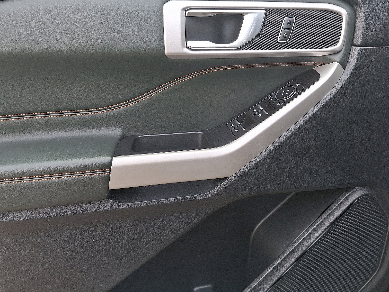 Certified 2022 Ford Explorer Timberline AWD/4WD image 10
